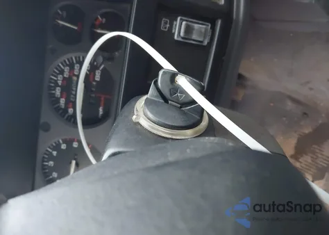 1996 Jeep Cherokee Sport/Classic z USA, uszkodzony, nr VIN 1J4FJ68S4TL193539